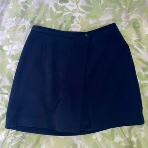 VINTAGE 90’s Jacob Skort - Size S in Navy